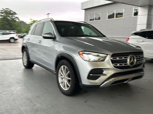 Used 2025 Mercedes-Benz GLE 350 4MATIC image 2