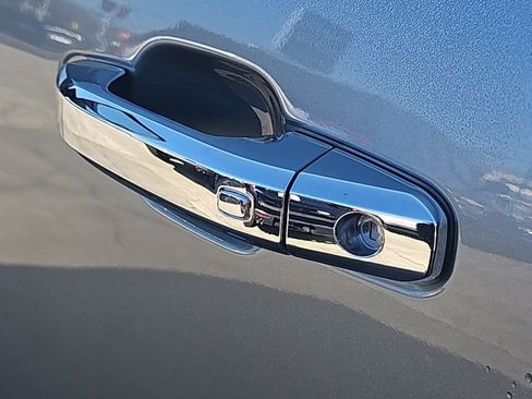 New 2026 GMC Sierra 3500 Denali w/ Denali Reserve Package image 9