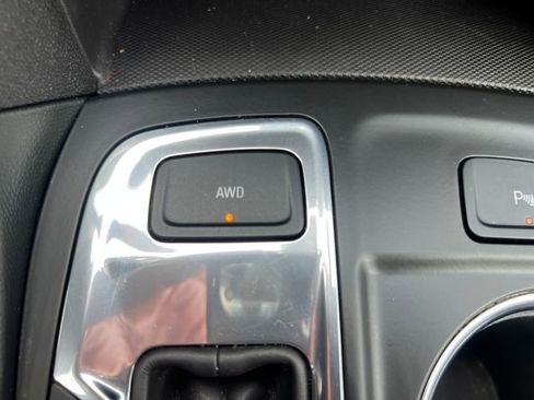 Certified 2023 Chevrolet Equinox LT w/ Driver Convenience Package image 30