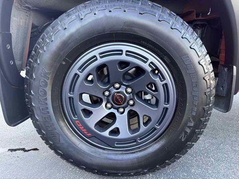 Used 2025 Nissan Frontier Pro-X w/ Pro Convenience Package RWD image 57