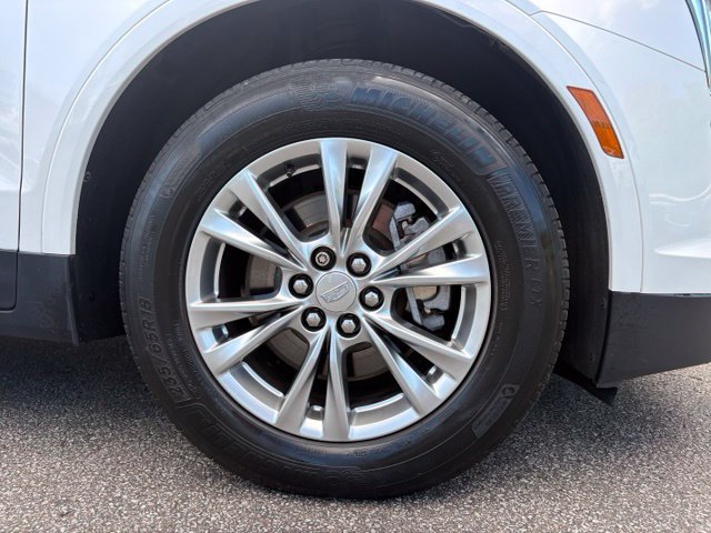 Used 2020 Cadillac XT5 Premium Luxury w/ LPO, Floor Liner Package FWD image 16