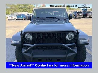 Used 2021 Jeep Gladiator Sport AWD/4WD video 1