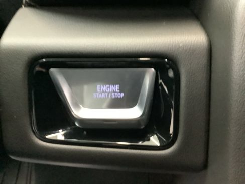 Used 2025 GMC Yukon Elevation image 20