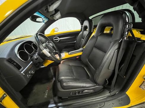 Used 2004 Chevrolet SSR w/ Preferred Equipment Group RWD image 14