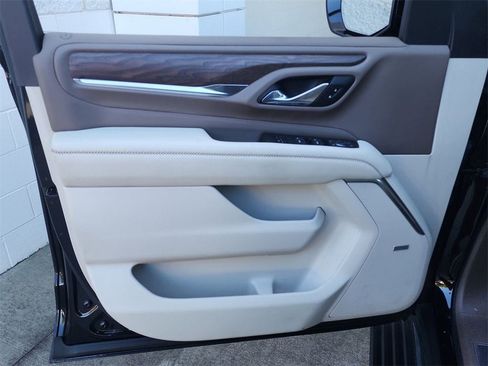 Used 2021 GMC Yukon Denali w/ Denali Ultimate Package image 22