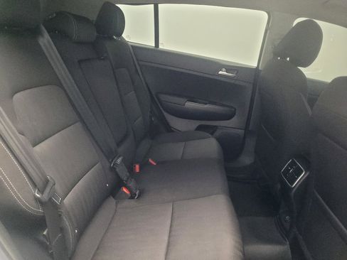 Used 2020 Kia Sportage LX FWD image 19