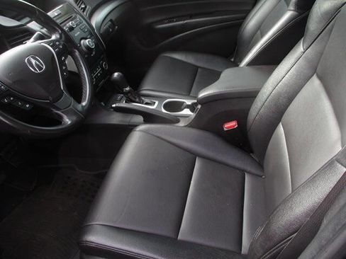 Used 2016 Acura ILX image 5