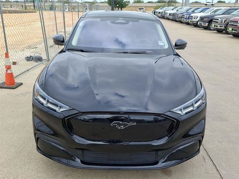 Used 2023 Ford Mustang Mach-E Premium AWD/4WD image 4
