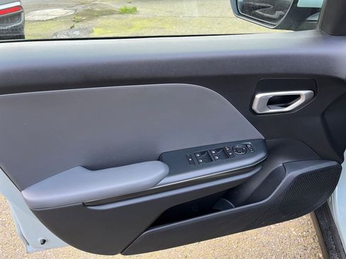 Used 2025 Kia K4 LXS image 20