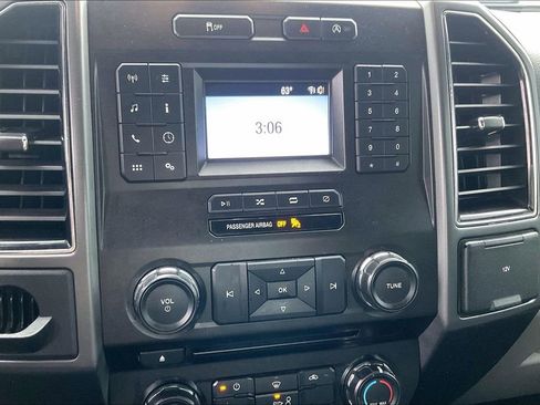 Used 2018 Ford F150 XLT RWD image 31