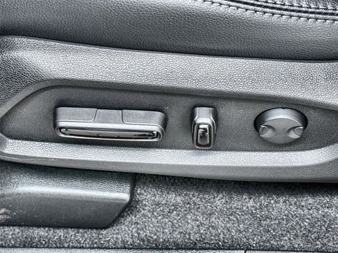 New 2026 Honda Pilot Touring image 13