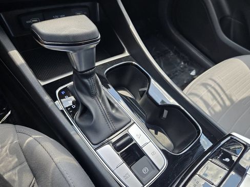 Certified 2022 Hyundai Santa Cruz SEL FWD image 17