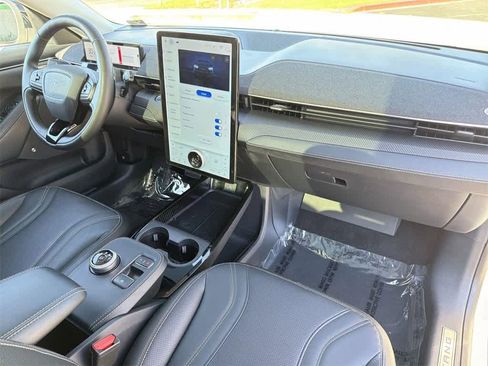 Used 2021 Ford Mustang Mach-E Premium image 43