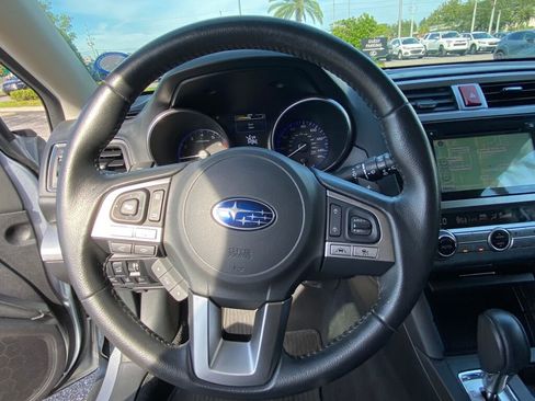 Used 2017 Subaru Outback 2.5i Limited image 32