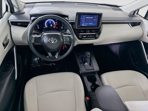 Used 2026 Toyota Corolla Cross L FWD image 17