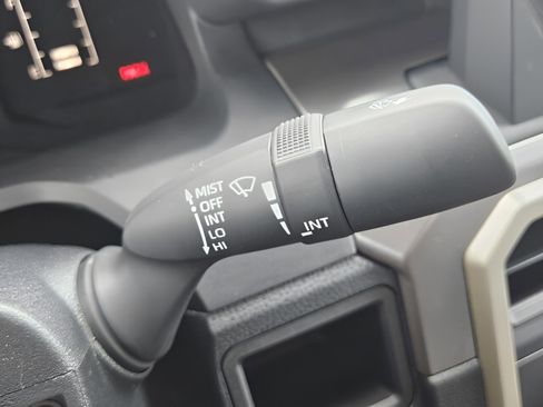 New 2025 Toyota Tundra Platinum AWD/4WD image 18