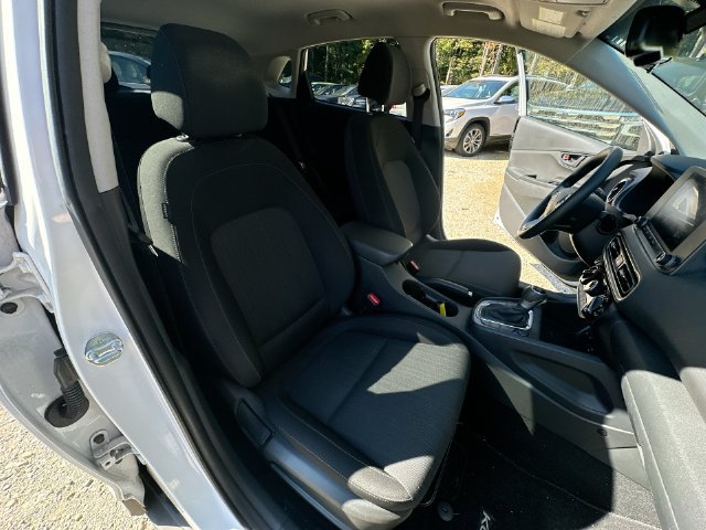 Used 2023 Hyundai Kona SEL FWD image 39