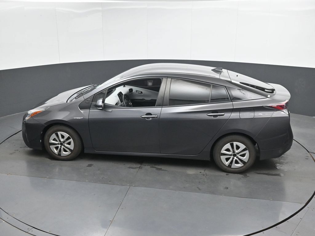 Used 2017 Toyota Prius Two FWD image 29