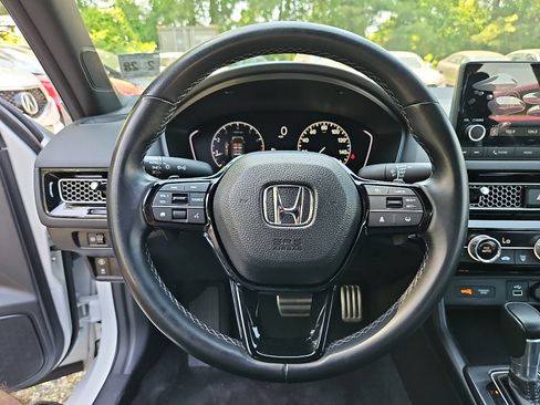 Used 2023 Honda Civic Sport image 19