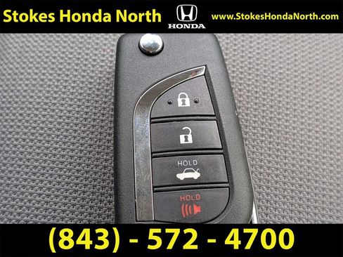 Used 2021 Toyota Corolla LE FWD image 29