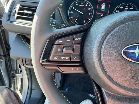 Used 2025 Subaru Ascent Bronze Edition w/ Onyx Package image 29