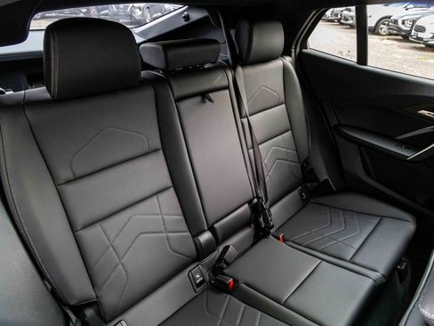 Used 2025 BMW X2 xDrive28i w/ Convenience Package image 25