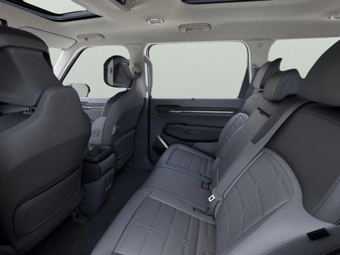 New 2026 Kia EV9 Land image 18