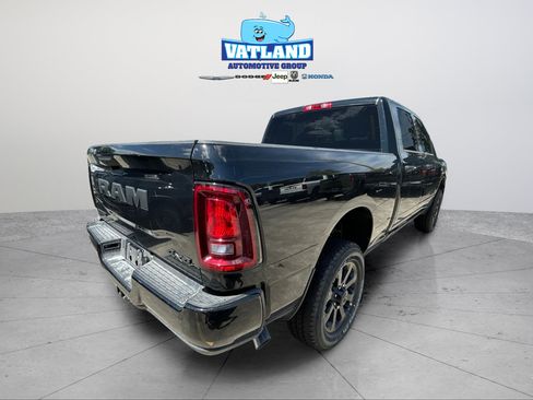 New 2026 RAM 2500 Big Horn AWD/4WD image 5