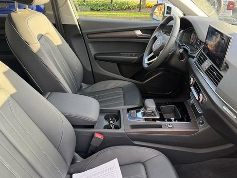 Certified 2025 Audi Q5 2.0T Premium w/ Convenience Plus Package image 28