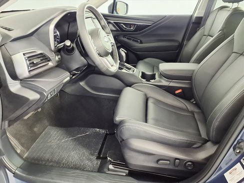 Certified 2025 Subaru Outback Limited image 14