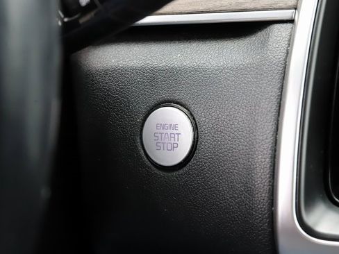 Used 2021 Kia Sorento EX w/ Panoramic Sunroof Package image 36
