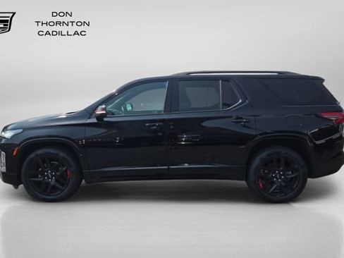 Used 2023 Chevrolet Traverse Premier w/ Redline Edition AWD/4WD image 2