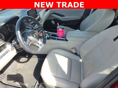 Used 2019 Nissan Altima 2.5 Platinum image 5