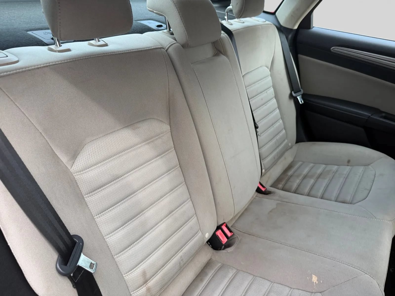 Used 2017 Ford Fusion S FWD image 18
