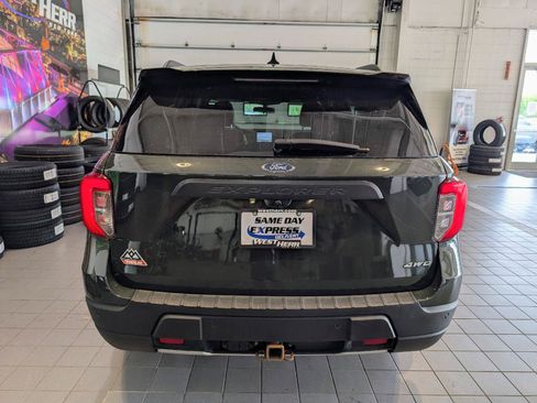 Used 2022 Ford Explorer Timberline AWD/4WD image 8