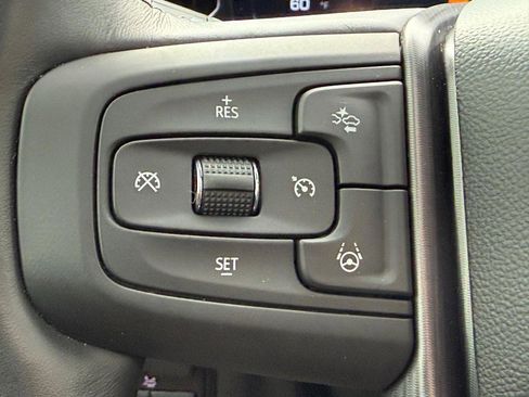 Used 2024 GMC Yukon Denali Ultimate image 18