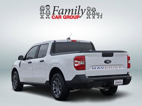 Used 2025 Ford Maverick XLT w/ Equipment Group 302A image 3
