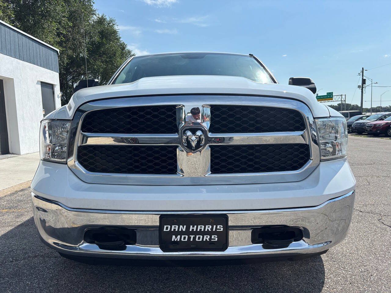Used 2022 RAM 1500 Tradesman w/ Chrome Appearance Group AWD/4WD image 3