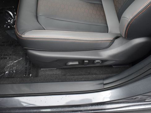 Used 2026 Subaru Crosstrek 2.5i Limited w/ Crosstrek Mirror Package image 11