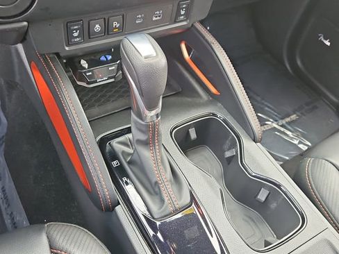 Used 2023 Nissan Frontier Pro-X w/ Pro-X Premium Package image 26