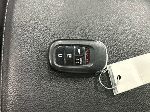 Certified 2025 Honda CR-V EX image 32