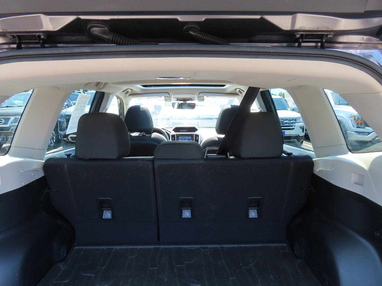 Used 2021 Subaru Forester Premium AWD/4WD image 35