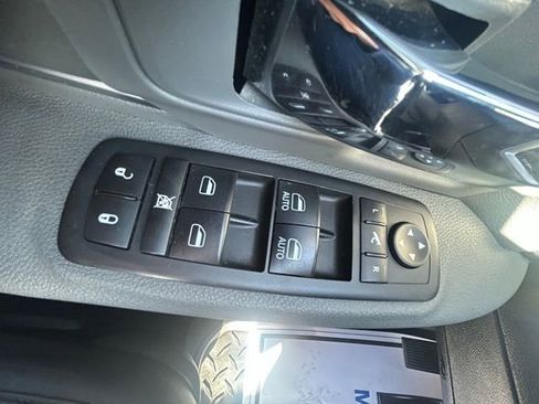 Used 2019 RAM 1500 Classic Warlock image 21