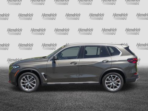 Certified 2026 BMW X5 xDrive40i AWD/4WD image 6