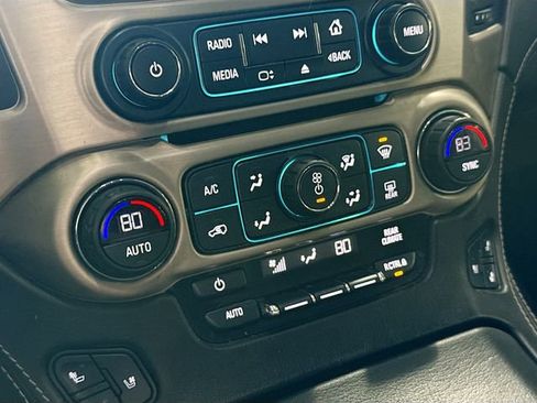 Used 2018 GMC Yukon Denali w/ Denali Ultimate Package image 17