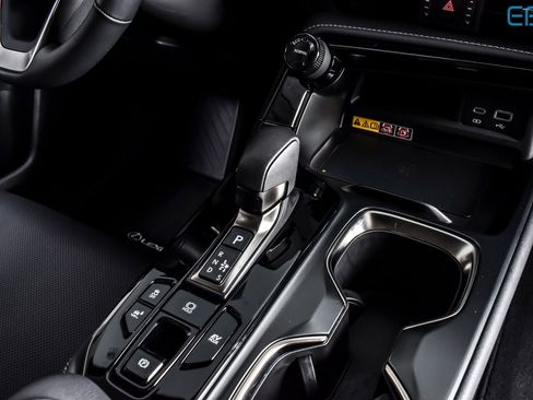 Used 2025 Lexus NX 350h AWD w/ Premium Package image 28