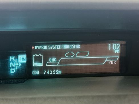 Used 2013 Toyota Prius Four FWD image 18