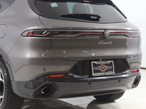 Used 2024 Alfa Romeo Tonale Veloce AWD/4WD image 25