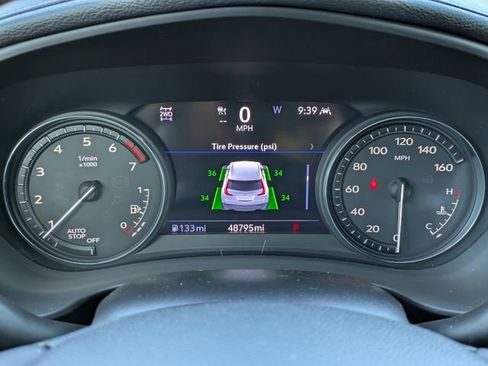 Used 2022 Cadillac XT4 Premium Luxury w/ Technology Package AWD/4WD image 28