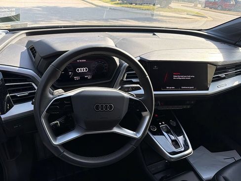 Used 2025 Audi Q4 e-tron Premium w/ Convenience Package RWD image 10